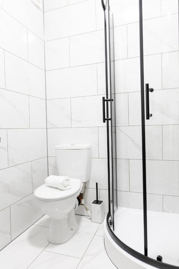 Chic Urban 2 Bedroom Apartments كارديف المظهر الخارجي الصورة